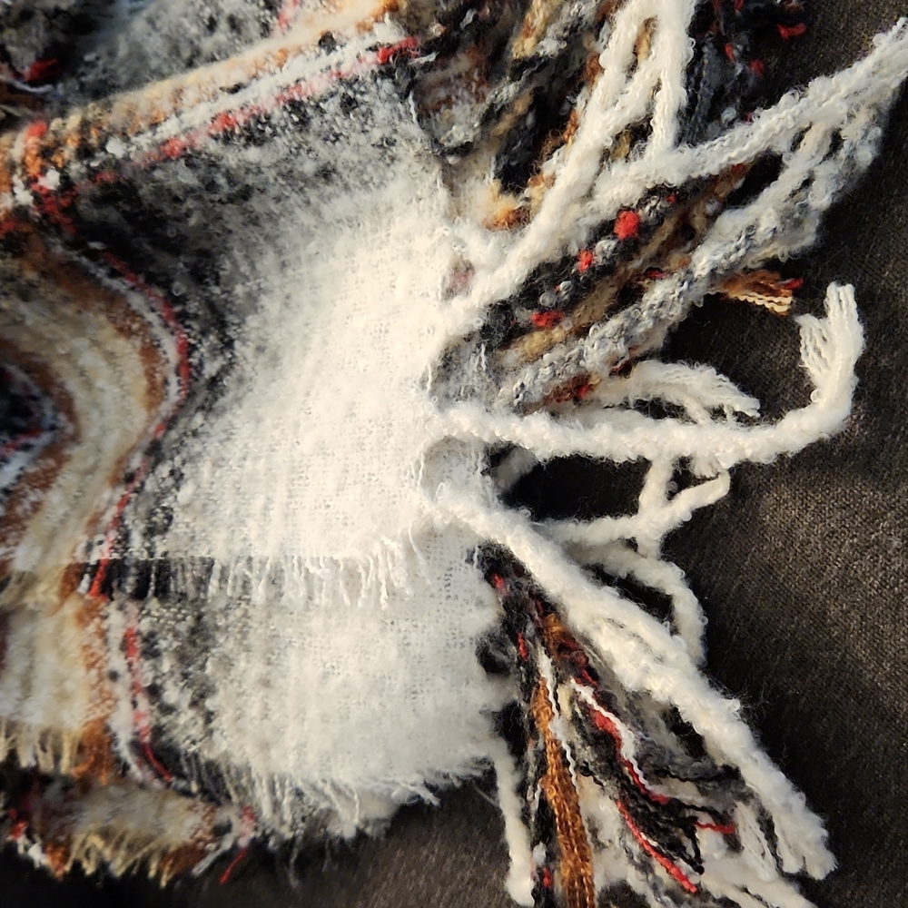 Winter Scarf - Picture 3 of 3
